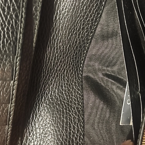 Gucci tri fold long wallet - Picture 9 of 15